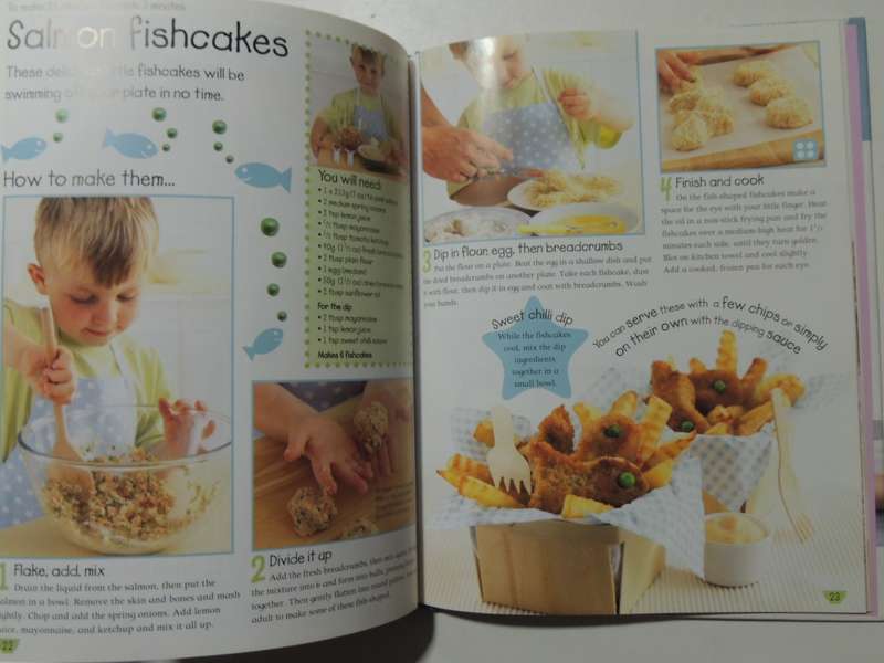 Mummy and Me CookBook- Annabel Karmel  DK