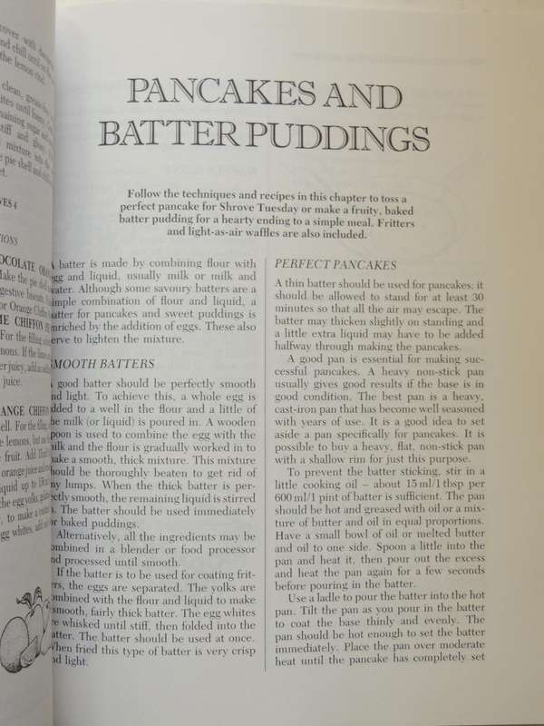 Mrs Beeton's Complete Book Of Puddings And Desserts - ed Bridget Jones