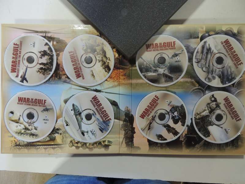 War In The Gulf: 8 Dvds, Complete