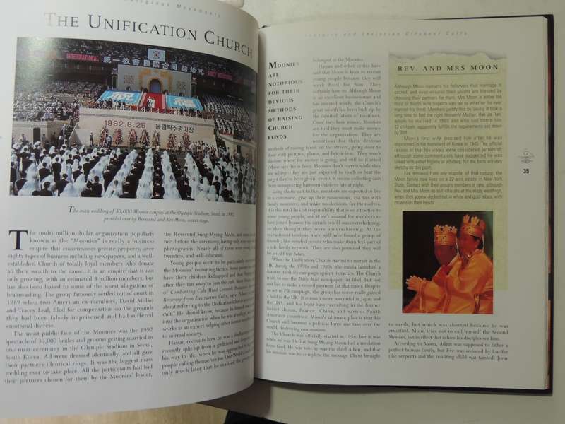 The Secret World Of Cults: From Ancient Druids To Heaven's Gate - Sarah Moran