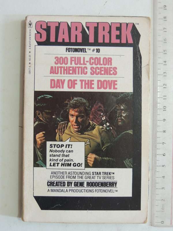 Star Trek Fotonovel #10: Day Of The Dove  - Jerome Bixby   (as is, see description)