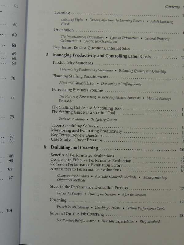 Supervision In The Hospitality Industry (3rd Edition) - Raphael R. Kavanaugh & Jack D. Ninemeier