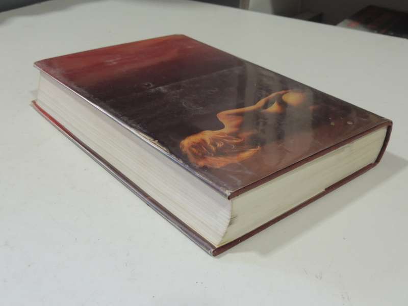 Whispers  - Dean R. Koontz      First British Edition 1981