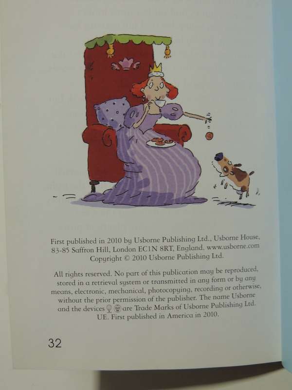 The Queen Makes A Scene- Mairi Mackinnon   Usborne Very First  Reading Book 6