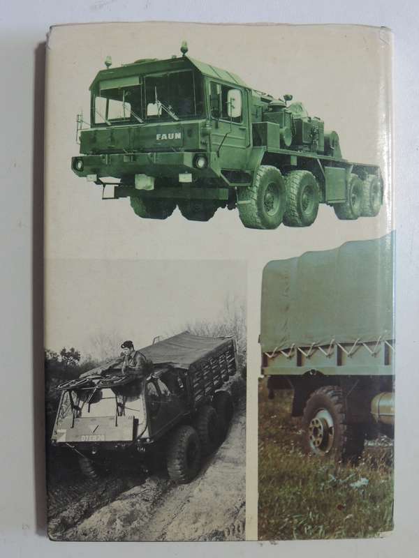 Military Vehicles Of The World - Christopher F. Foss    1st Edition 1976