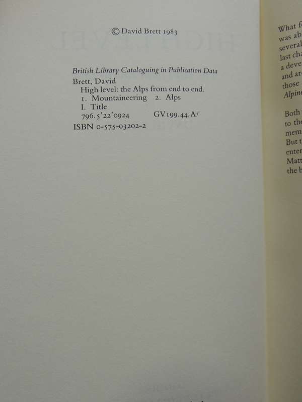 High Level: The Alps From End To End - David Brett