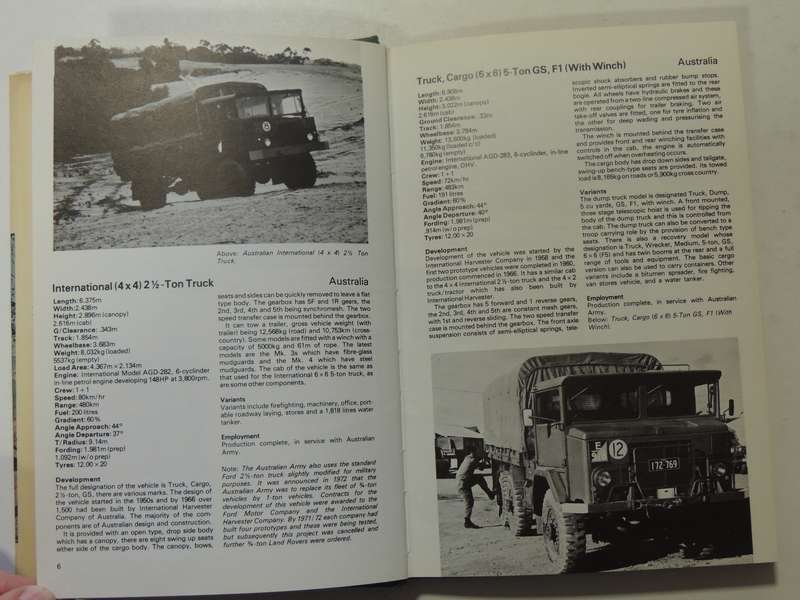 Military Vehicles Of The World - Christopher F. Foss      2nd Edition 1978