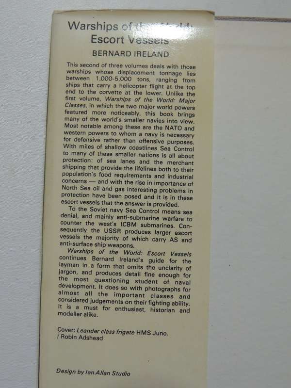 Warships Of The World: Escort Vessels  - Bernard Ireland