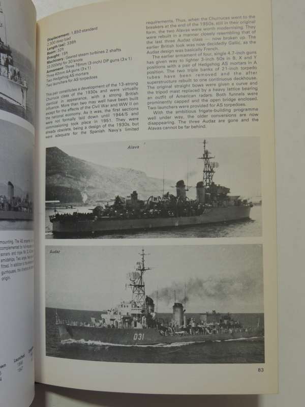 Warships Of The World: Escort Vessels  - Bernard Ireland