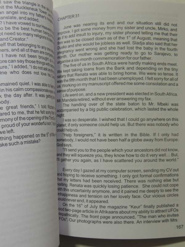 Calling UFOs: A True Story - Momcilo Radovanovic