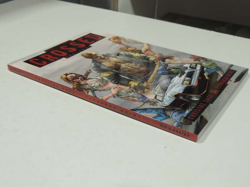 Crossed Vol 17: Badlands - Christos Gage & Fernando Heinz