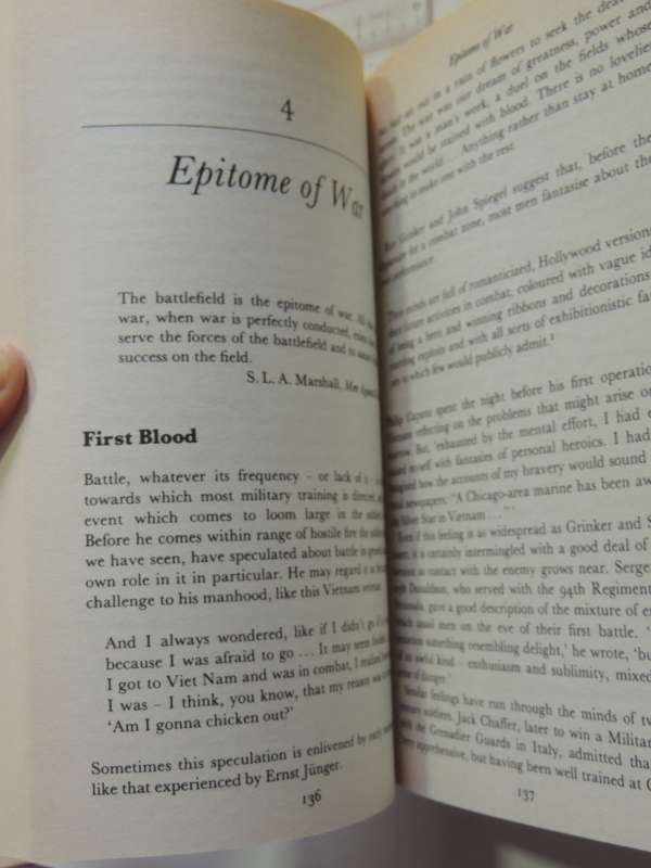 Acts Of War: The Behaviour Of Men In Battle - Richard Holmes