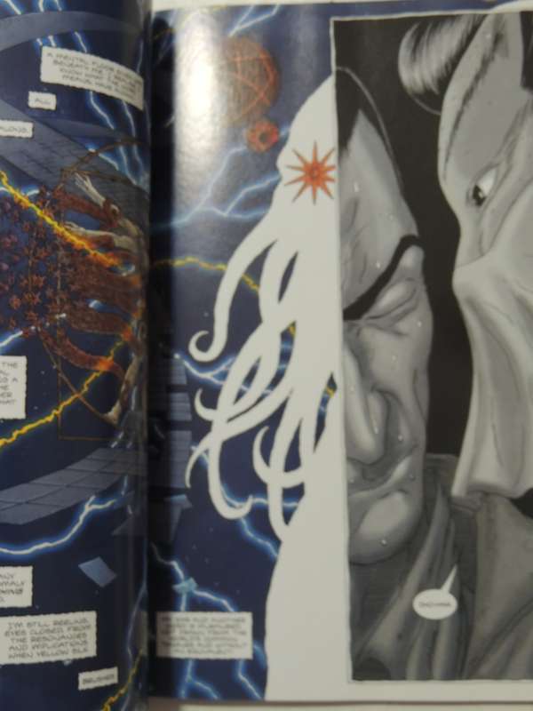 Neonomicon - Alan Moore & Jacen Burrows