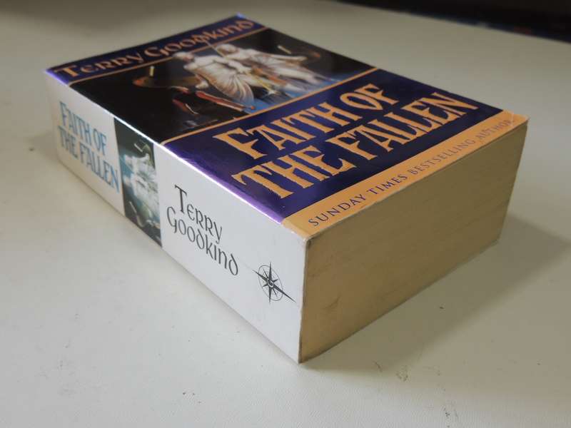 Faith of the Fallen - Terry Goodkind