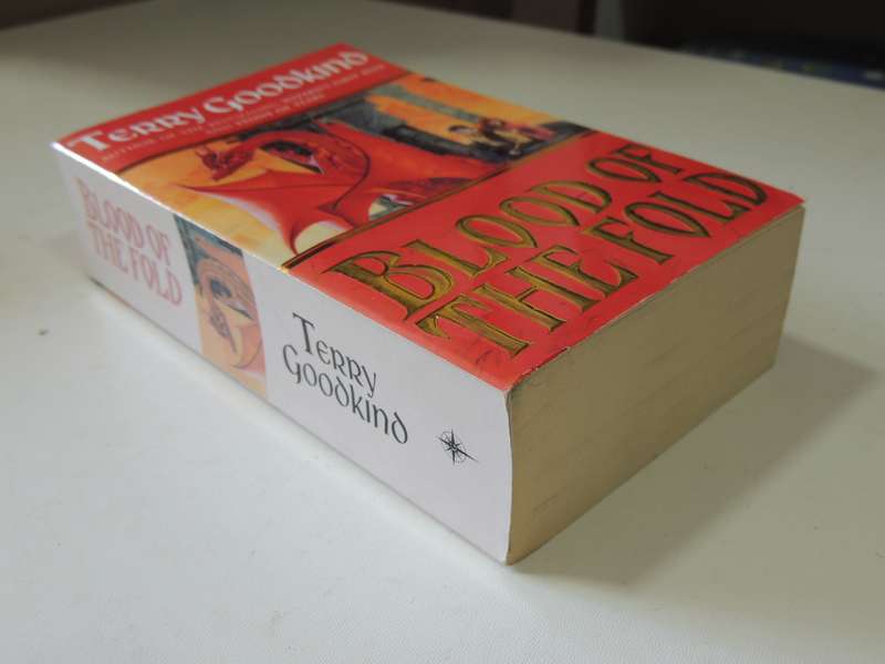 Blood Of The Fold - Sword Of Truth Book 3 - Terry Goodkind