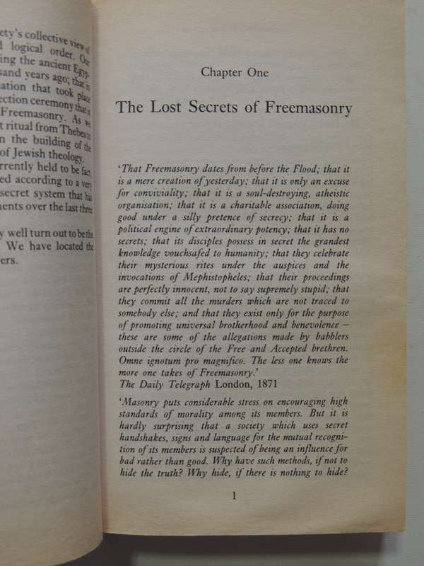 The Hiram Key: Pharaohs, Freemasons & The Discovery Of The Secret Scrolls Of Jesus - Christopher K