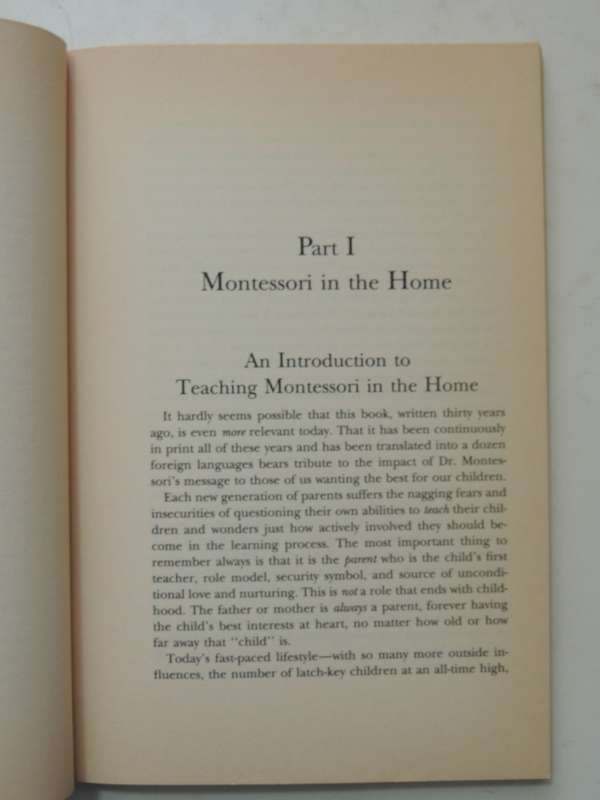 Teaching Montessori In The Home: The Pre-School Years - Elizabeth G. Hainstock   (Updated Edition)