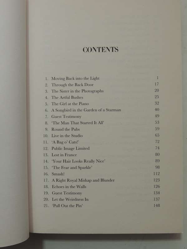 Running Up The Hill: 50 Visions Of Kate Bush - Tom Doyle