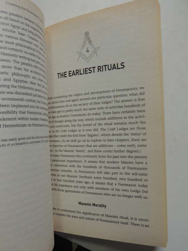Cracking The Freemason's Code: The Truth About Solomon's Key & The Brotherhood - Robert L.D. Cooper