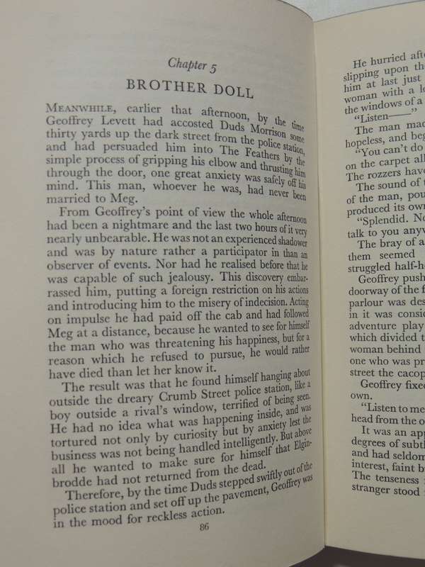 The Tiger In The Smoke- Margery Allingham