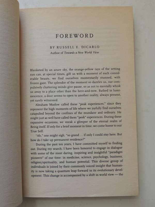 The Power Of Now: A Guide To Spiritual Enlightment - Eckhart Tolle