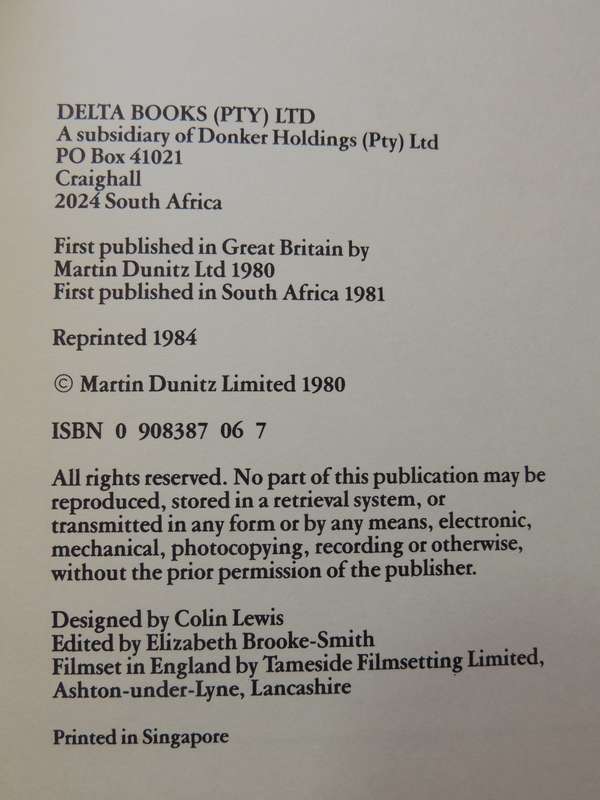 The Complete Book of Raising Livestock & Poultry, A Smallholder's Guide -  Katie Thear, Dr Alaistair