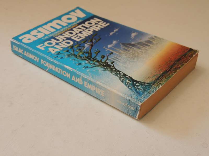 Foundation & Empire - Book 2 of the Foundation Saga- Isaac Asimov