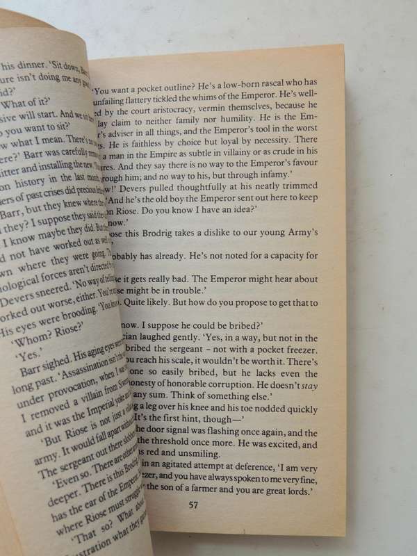 Foundation & Empire - Book 2 of the Foundation Saga- Isaac Asimov