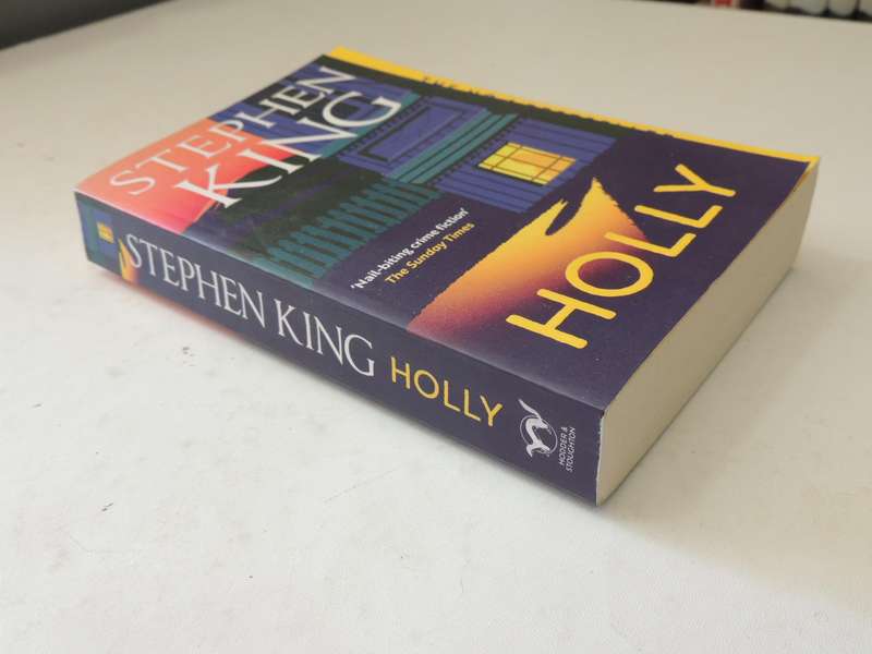 Holly  - Stephen King