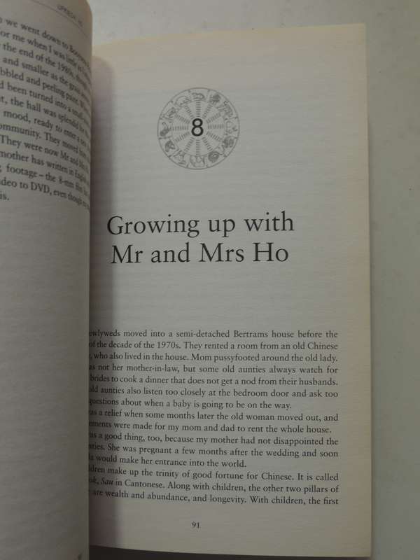 Paper Sons And Daughters: Growing Up Chinese In South Africa - Ufrieda Ho