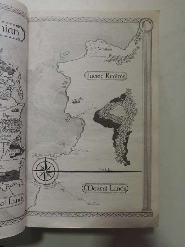 A Court Of Mist And Fury - Sarah J. Maas