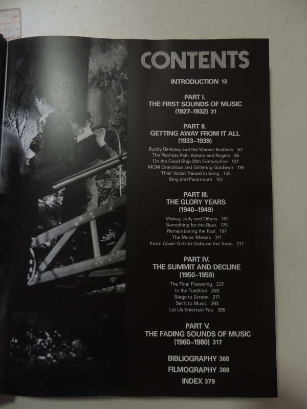 Hollywood Musicals - Ted Sennett