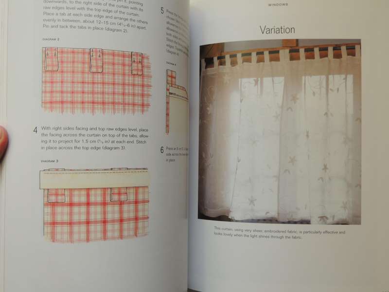 Soft Furnishings: Over 50 Easy-To-Make Designs For Beds, Chairs, Tables And Windows- Chris Jefferys
