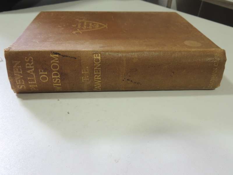 Seven Pillars of Wisdom - TE Lawrence      6th Impression, October 1935