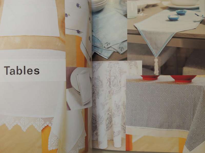 Soft Furnishings: Over 50 Easy-To-Make Designs For Beds, Chairs, Tables And Windows- Chris Jefferys