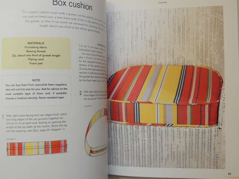 Soft Furnishings: Over 50 Easy-To-Make Designs For Beds, Chairs, Tables And Windows- Chris Jefferys