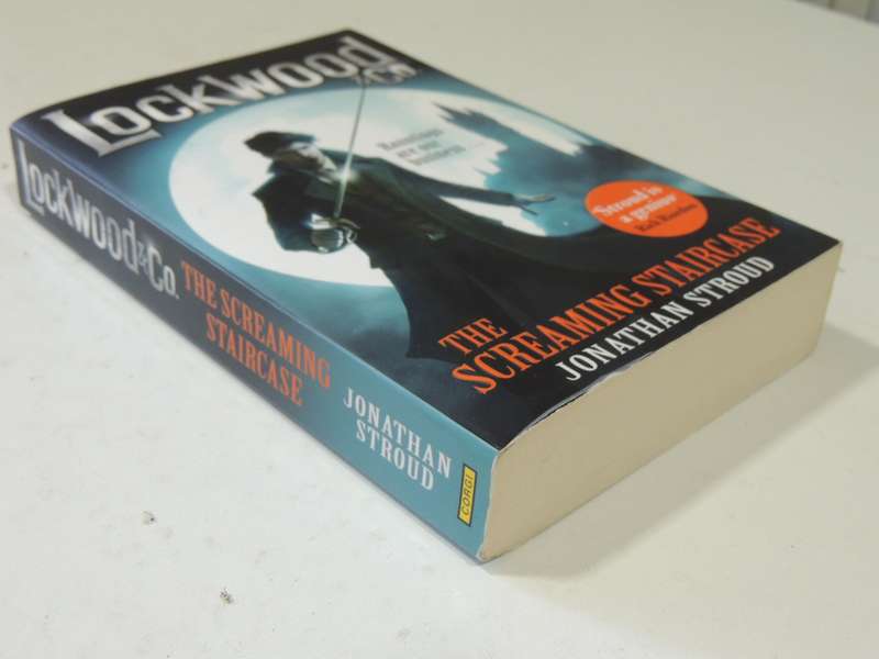 Lockwood & Co: The Screaming Staircase - Jonathan Stroud