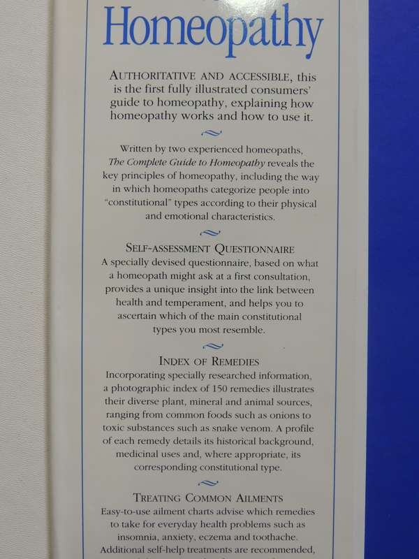 The Complete Guide to Homeopathy, The Principles and Practice of Treatment-Andrew Lockie, Nicola Ged