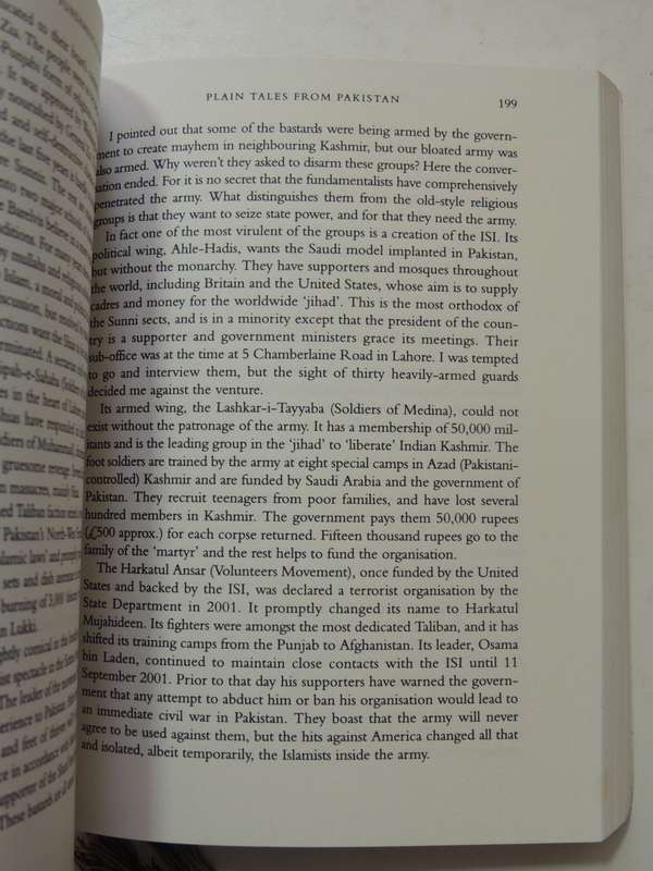 The Clash Of Fundamentalisms: Crusades, Jihads And Modernity - Tariq Ali