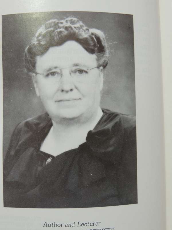 Stories The Feet Can Tell Thru Reflexology - Eunice D. Ingham