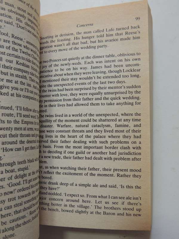 Prince Of The Blood - Raymond E. Feist