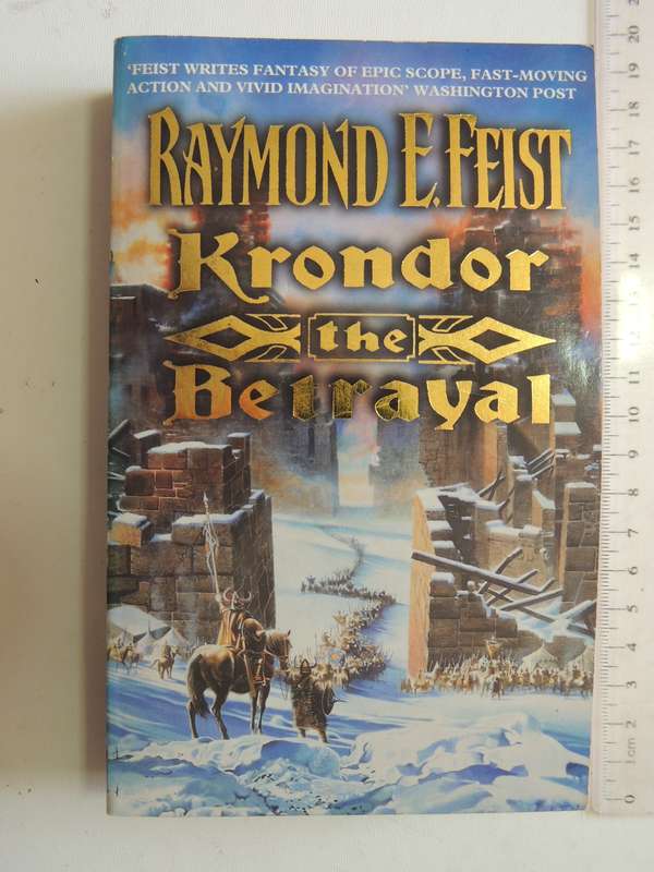 Krondor: The Betrayal- Raymond E. Feist