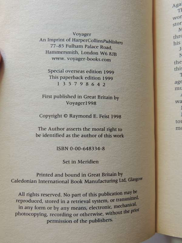 Krondor: The Betrayal- Raymond E. Feist