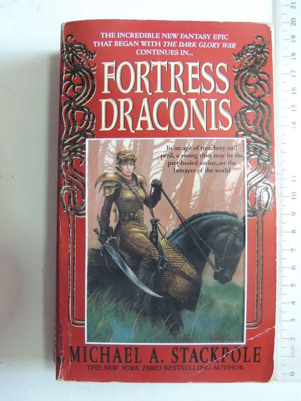 Fortress Dracons - Michael A Stackpole