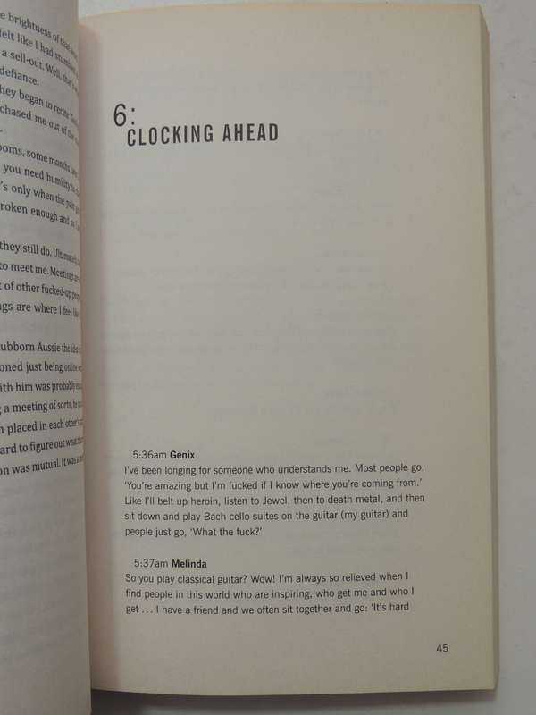 Hooked: Secrets and Highs of a Sober Addict - Melinda Ferguson