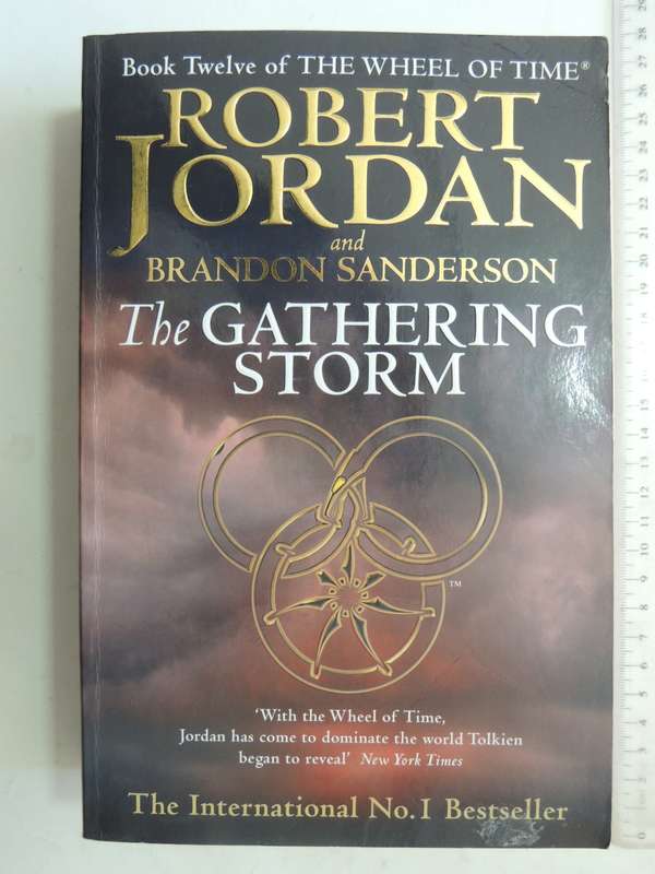 The Wheel of Time - The Gathering Storm - Book 12 - Robert Jordan, Brandon Sanderson