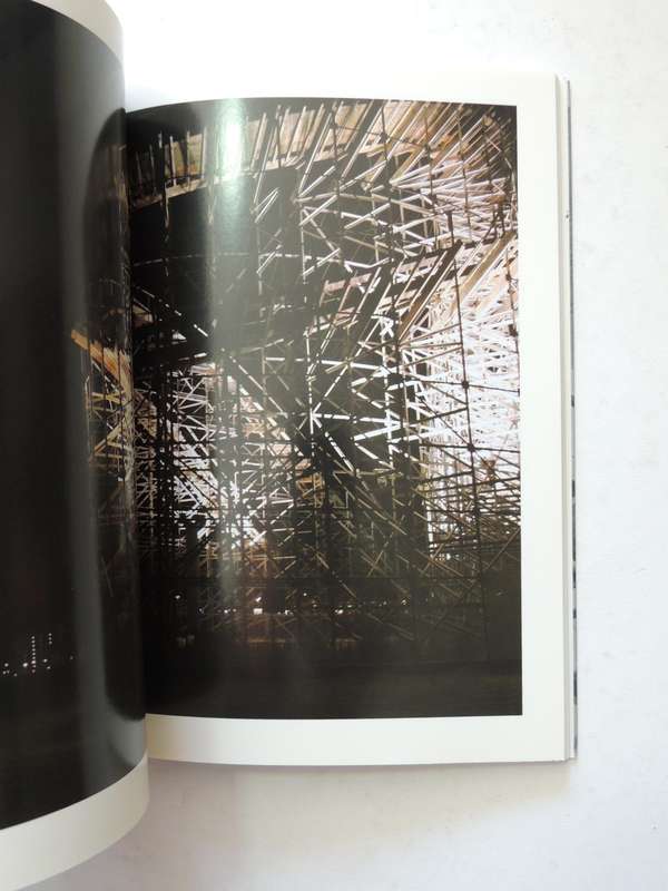 Artificial Light: A Narrative Inquiry Into The Nature Of Abstraction, Immediacy, ...Keith Mitnick