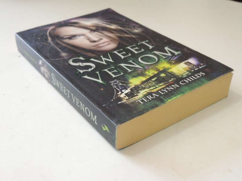 Sweet Venom - Tera Lynn Childs