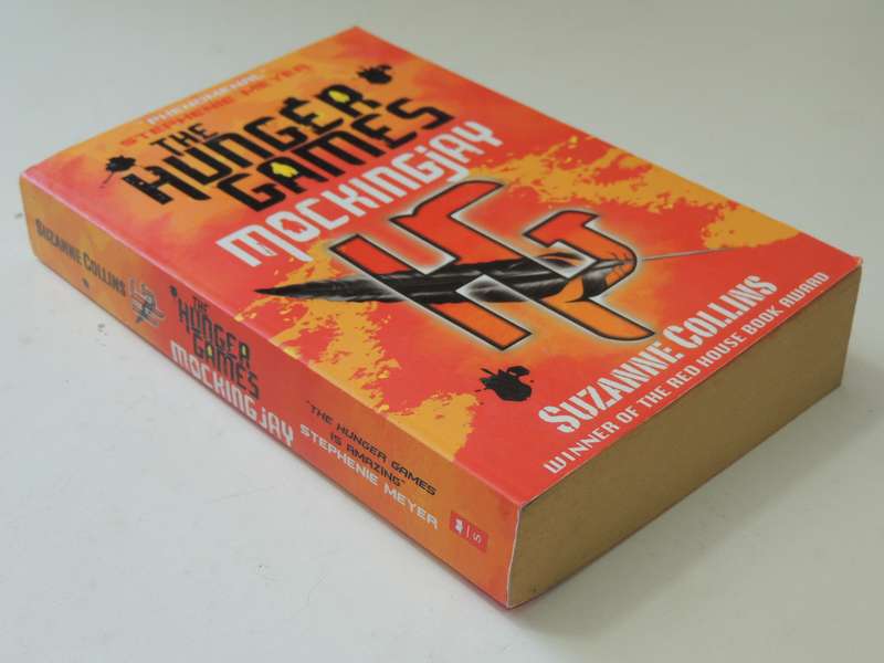 Mockingjay - The Hunger Games Trilogy Vol 3 - Suzanne Collins
