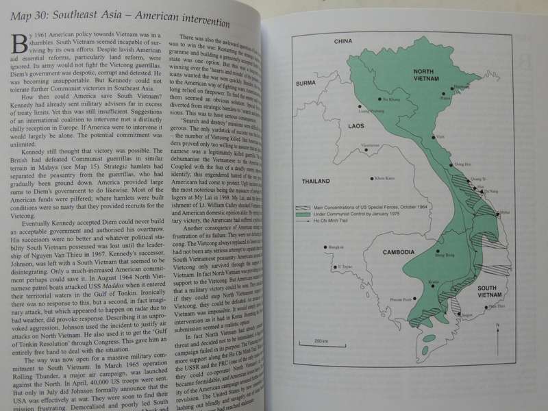 The Palgrave Concise Historical Atlas Of The Cold War - John Swift